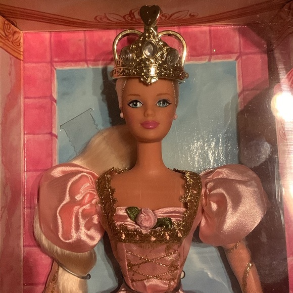 Vintage 1997 Rapunzel Barbie doll new unopenedsealed in box - Picture 2 of 13